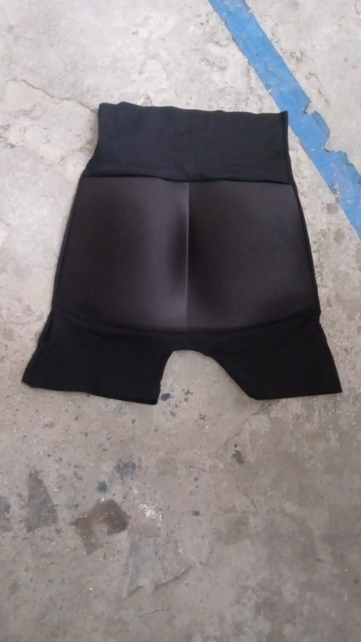 Women’s Butt Lifter Padded Underwear – Hip Pads Shaper Knickers (Large)